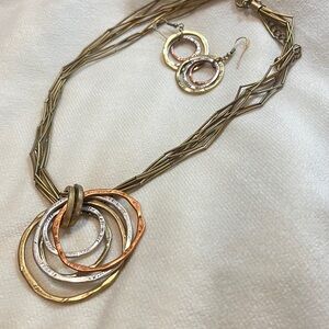 Elegant Multi-Tone Necklace and Earring Set